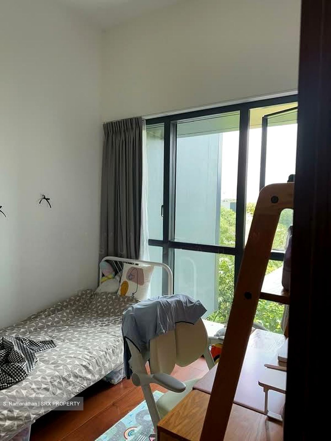 Normanton Park (D5), Terrace #559564021